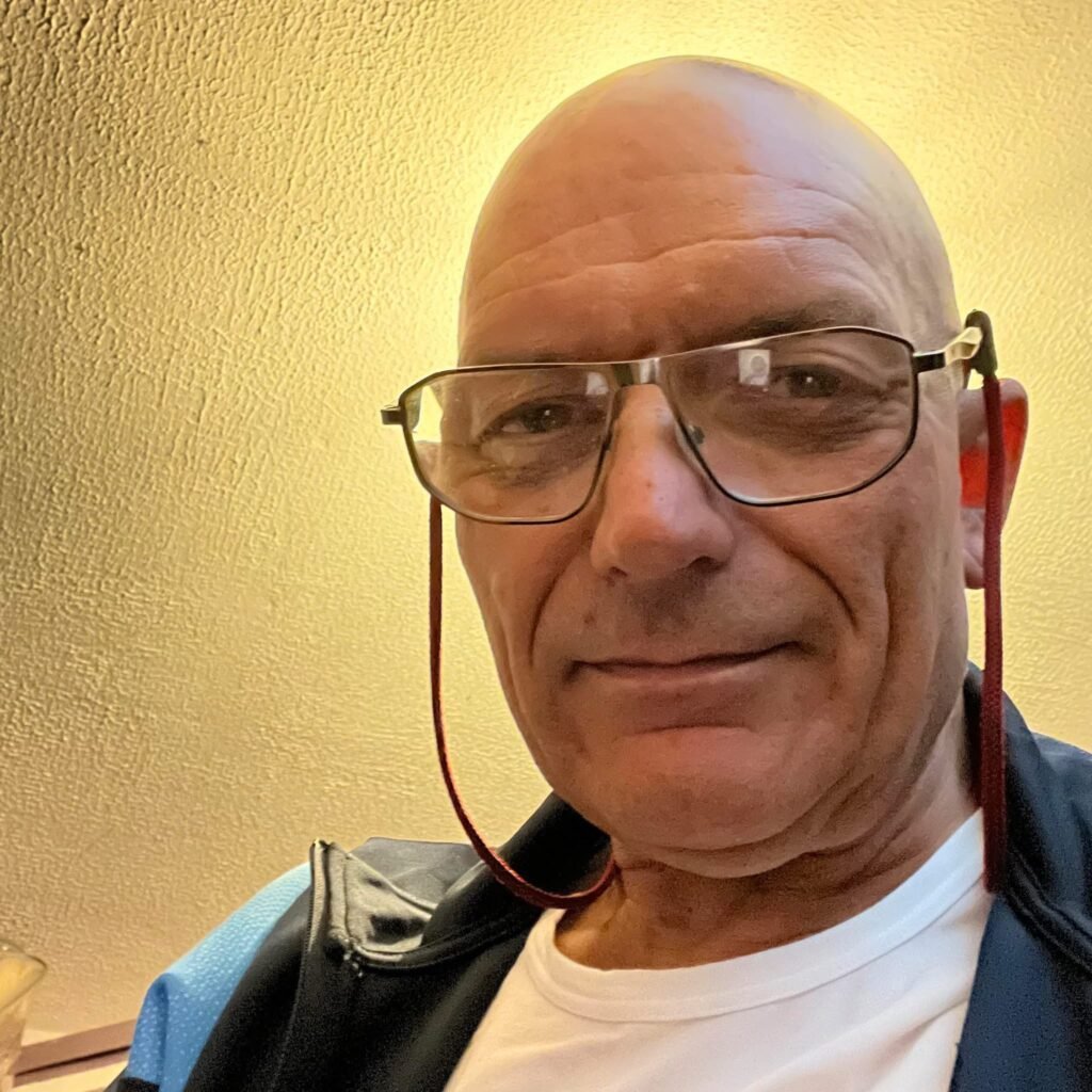 Andy Hunt abstract artwork portrait